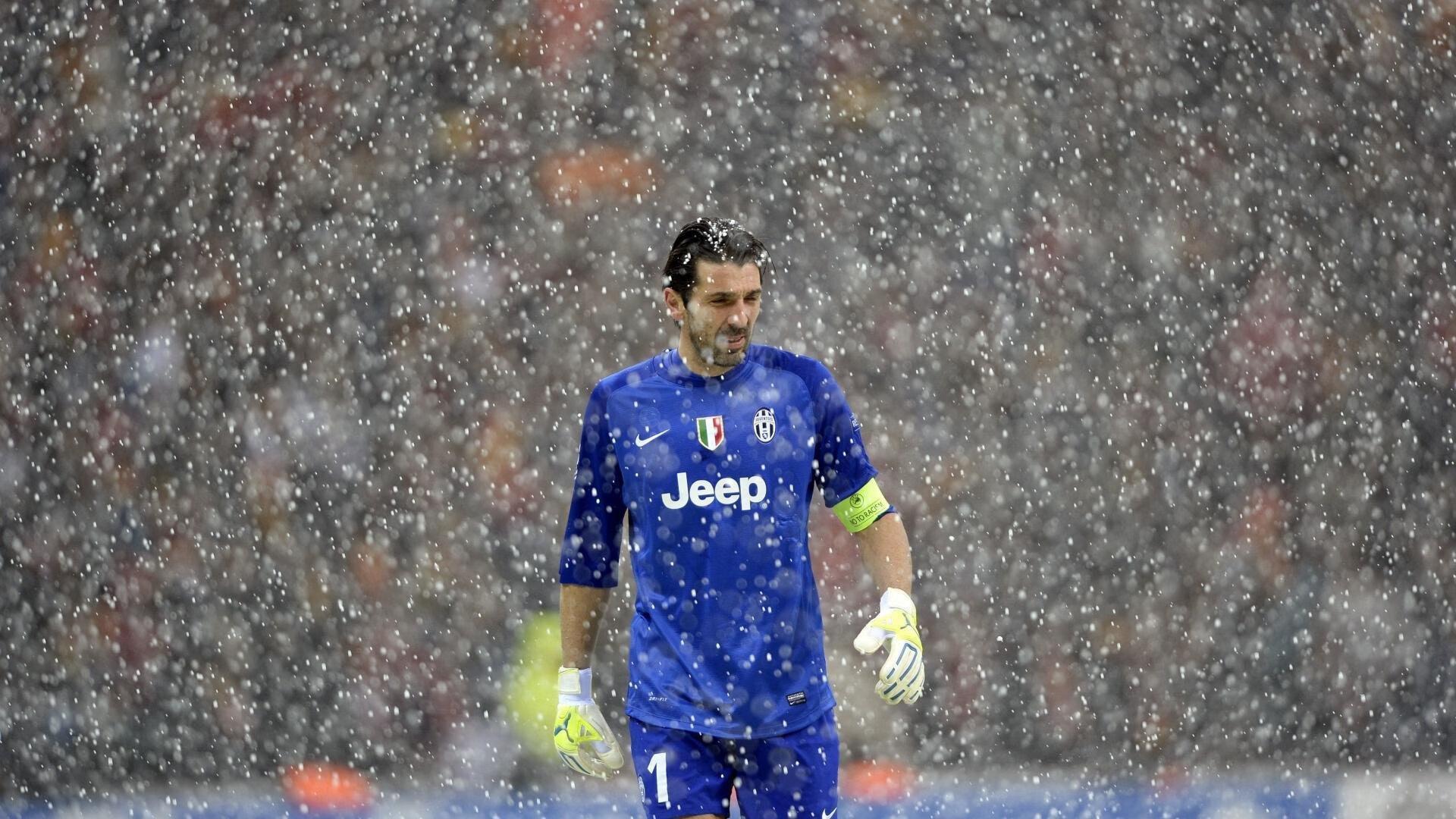 安古伊萨四球领跑五大联赛中场射手榜 攻防全能型中场成现代足球新趋势