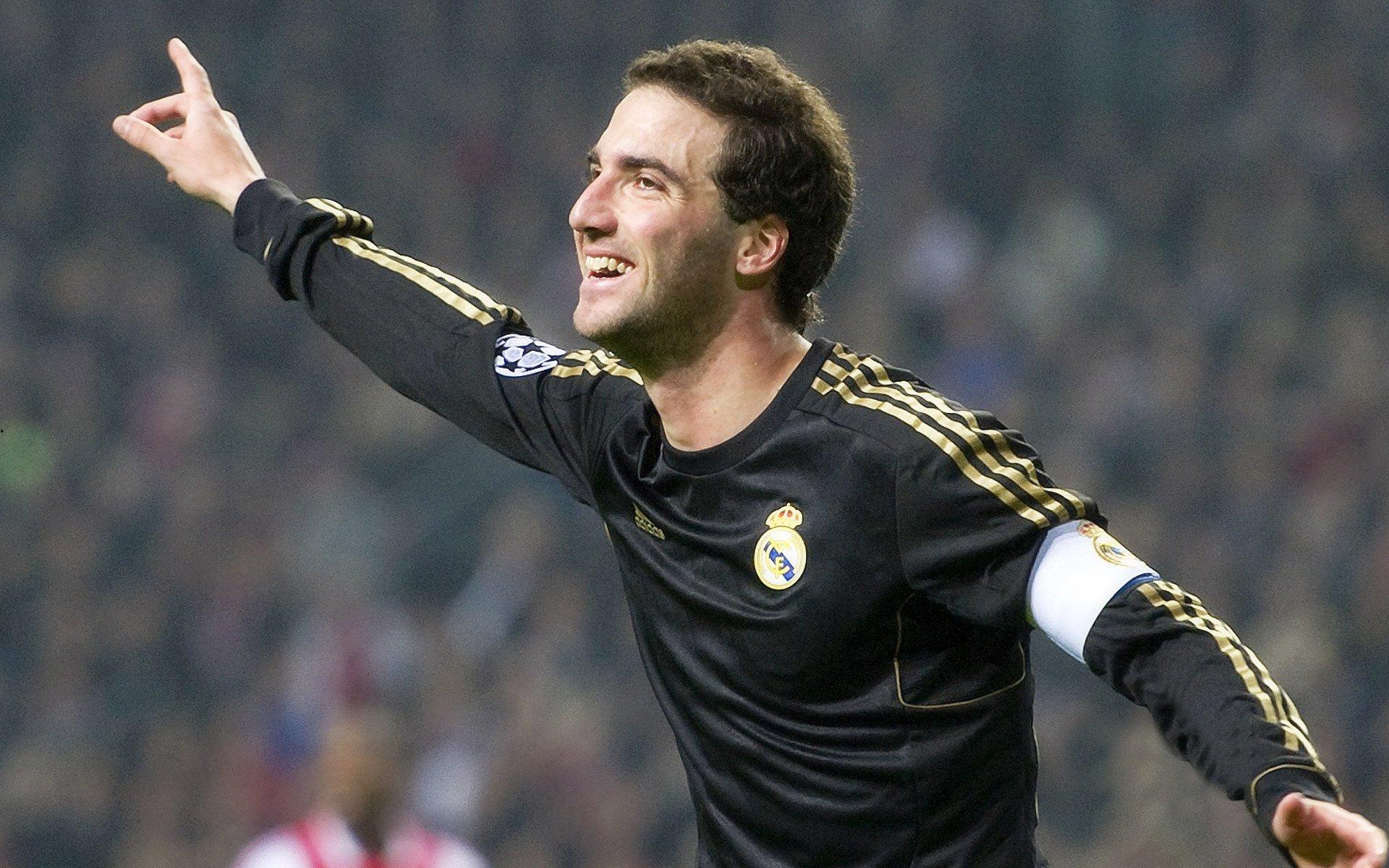 历史阴影笼罩客场<a href=